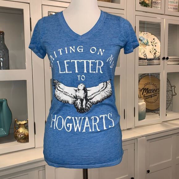 Warner Bros. Tops - Harry Potter-Waiting on my Letter to Hogwarts Tee